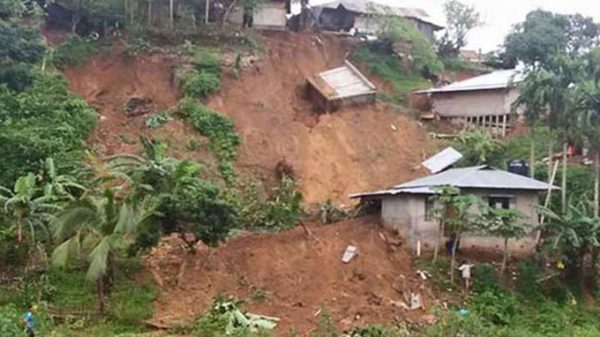 শ্রীমঙ্গলে চা-বাগানে টিলার মাটিধসে ৪ নারী নিহত
