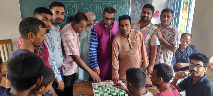 কুলাউড়ায় দাবা প্রতিযোগিতা উদ্ভোধন