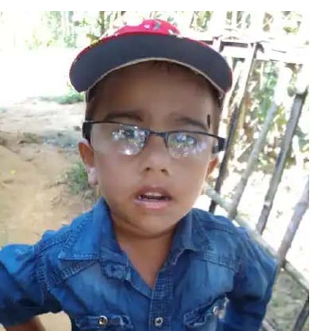 কুলাউড়া সাবেক মেয়রের ট্রাক চাপায় শিশু নিহত পুলিশ বলছে ‘ট্রাকের পরিচয়’ শনাক্ত হয়নি!