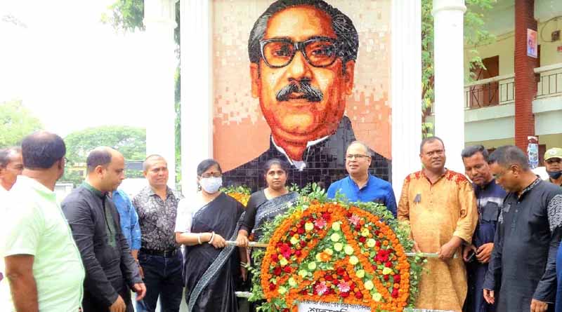 জাতীয় শোক দিবসে  উপলক্ষে মৌলভীবাজার সদর উপজেলার উদ্যোগে আলোচনা সভা ও মিলাদ মাহফিল অনুষ্ঠিত