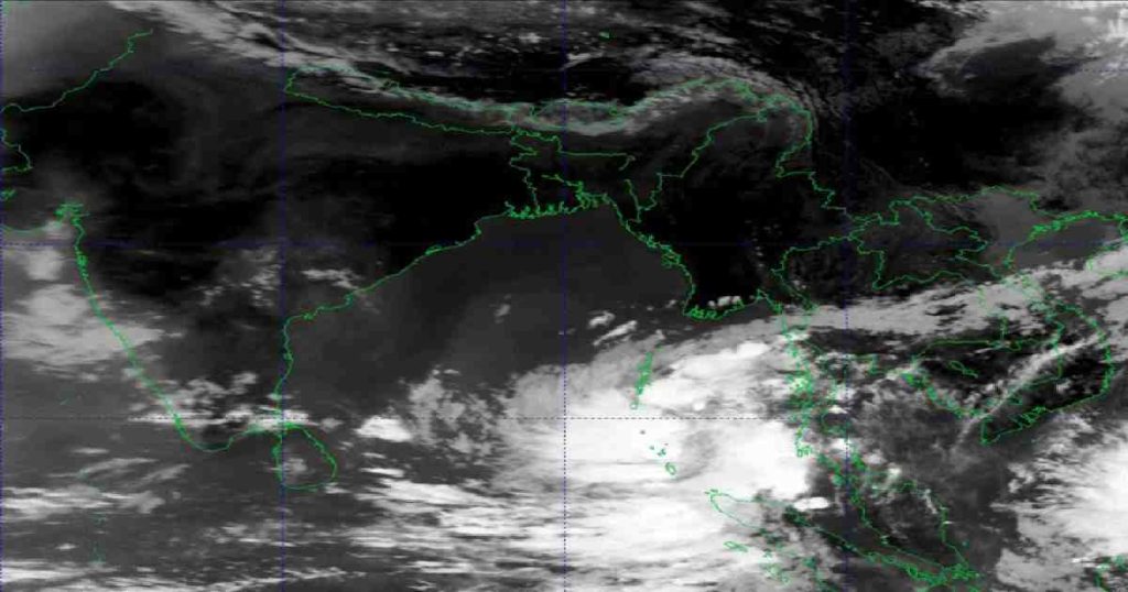 উপকূলীয় জেলার নিম্নাঞ্চল প্লাবিত হতে পারে