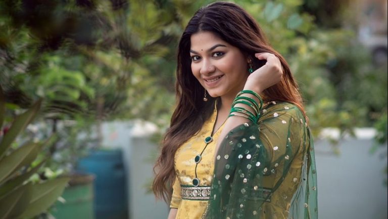 নাচের জন্য পোল্যান্ড যাচ্ছেন ইভানা