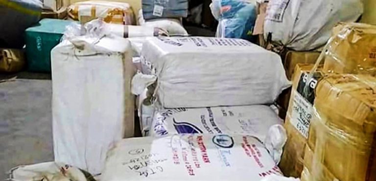 অবৈধ কুরিয়ার সার্ভিস কোম্পানির বিরুদ্ধে কঠোর হচ্ছে ডাক বিভাগ