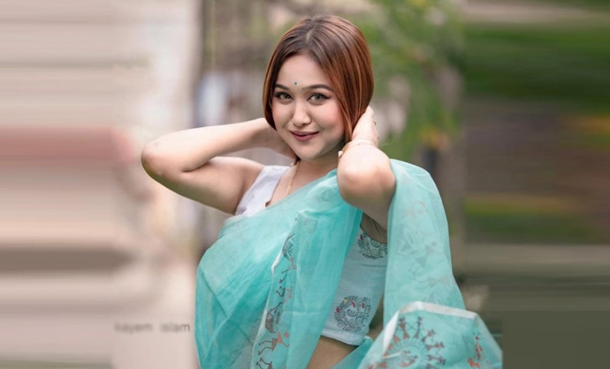 রাইফেল নিয়ে আমাকে যুদ্ধ করতে হবে: চমক