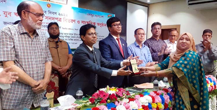 সিলেট জেলার শ্রেষ্ঠ যুব সংগঠকের পুরস্কার পেলেন নারী সংগঠক শারমীন কবির