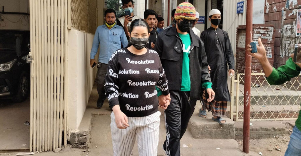 শ্লীলতাহানির মামলায় ৩ জনের বিরুদ্ধে সাক্ষ্য দিলেন পরীমণি