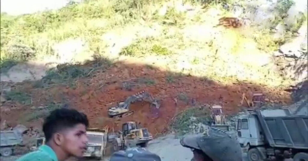 মিজোরামে পাথর খনি ধসে ৮ জনের মৃত্যু