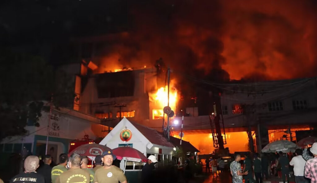 কম্বোডিয়ায় হোটেল-ক্যাসিনোতে অগ্নিকান্ডে নিহত ১০, আহত ৩০