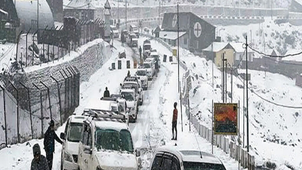 সিকিমে ভারী তুষারপাত