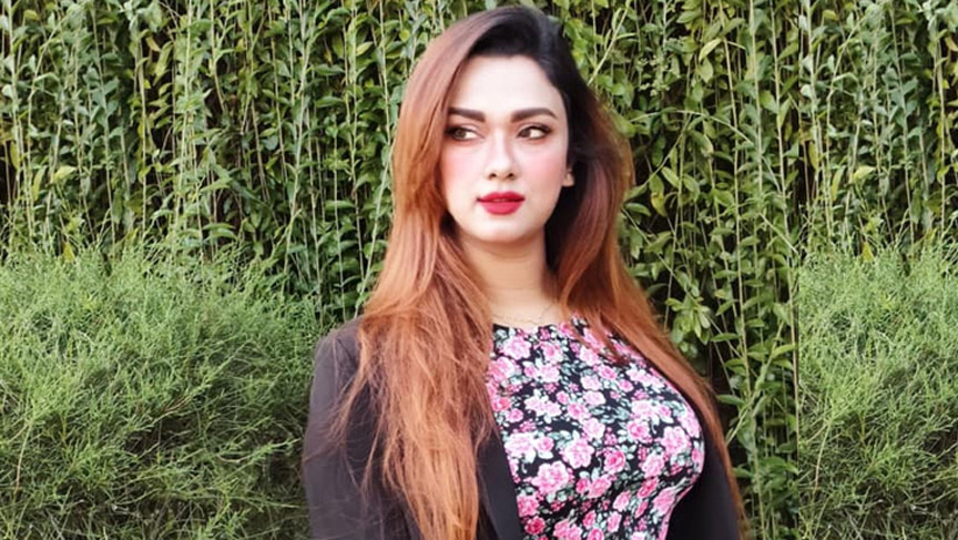 ‘পাপ’ সিনেমা নিয়ে শিওর ছিলাম না: ববি