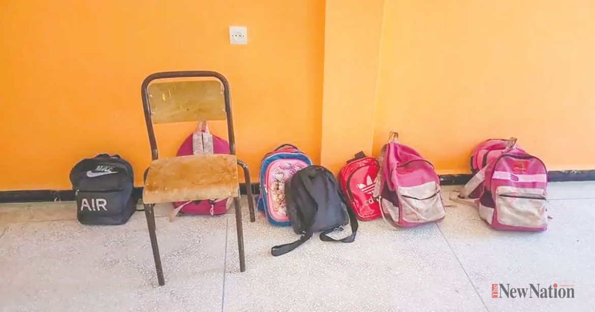 ভূমিকম্পে একসঙ্গে প্রাণ হারিয়েছে ৩২ সহপাঠী