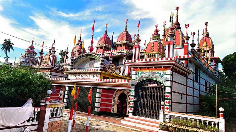 সিলেট বিভাগের দৃষ্টিনন্দন কুলাউড়ার শিববাড়ি মন্দির