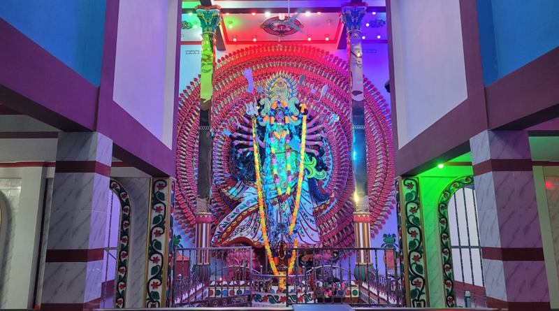 পূজার আকর্শন-কুলাউড়ার শিববাড়ি মন্দিরে এক হাজার হাতের প্রতীমা