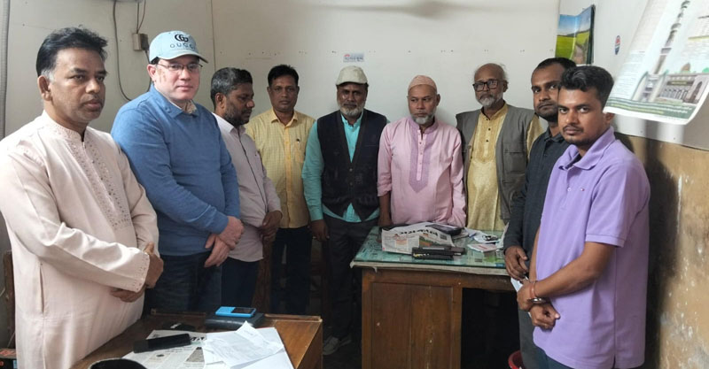বেতাগী প্রেস ক্লাবের উদ্যোগে সিডরে নিহতদের স্মরণে আলোচনাসভা 
