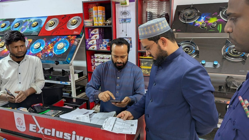 কুলাউড়ায় সিলিন্ডার অতিরিক্ত দামে বিক্রি ব্যবসায়ীকে জরিমানা