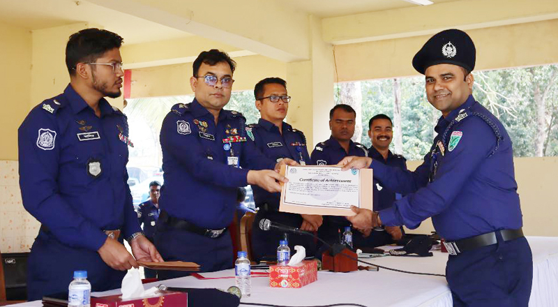 মৌলভীবাজার জেলার শ্রেষ্ঠ ওসি শ্রীমঙ্গল থানা জহিরুল ইসলাম মুন্না 