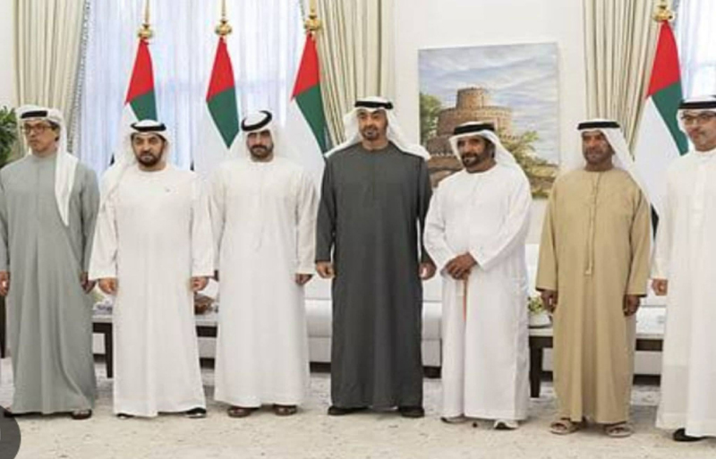 আরব আমিরাতের রাষ্ট্রপতি শেখ হামদানের কন্যার বিবাহত্তোর সংবর্ধনায় যোগদান