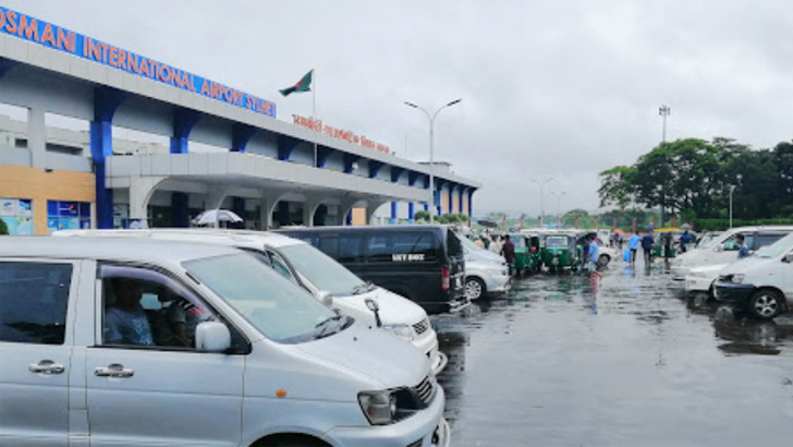 বন্যা পরিস্থিতির অবনতিতে ওসমানী বিমানবন্দর বন্ধ ঘোষণা