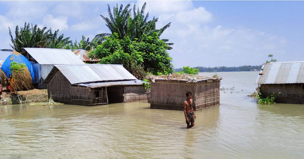 কুড়িগ্রামে বানভাসি মানুষের দুর্ভোগ কমেনি