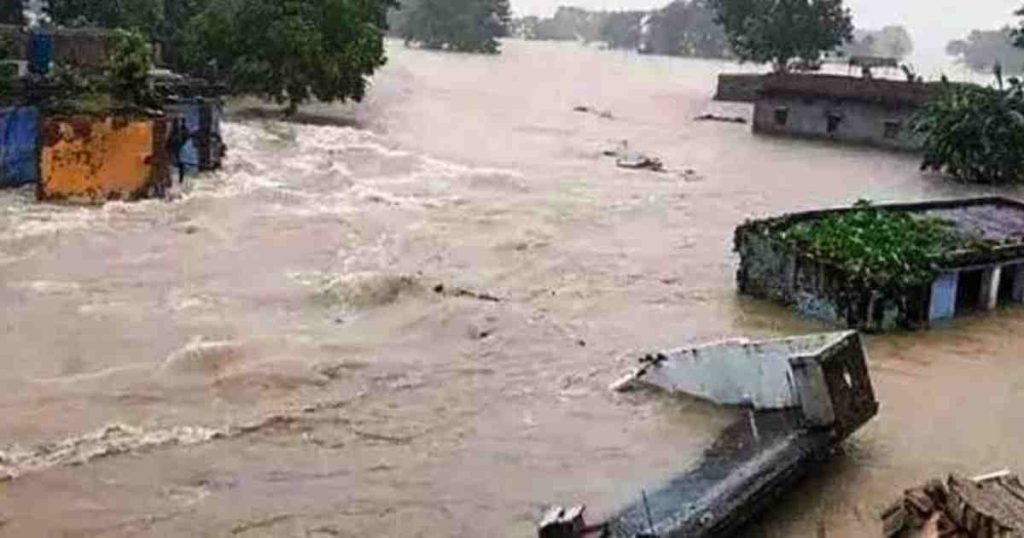 বিয়ানীবাজারে ১২৯ শিক্ষা প্রতিষ্ঠানে বন্যার পানি, খোলা হয়েছে ২৮ আশ্রয়কেন্দ্র