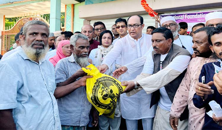 বন্যায় মানুষের স্বপ্ন ভাসিয়ে নিয়েছে-সাবেক এমপি এম এম শাহীন