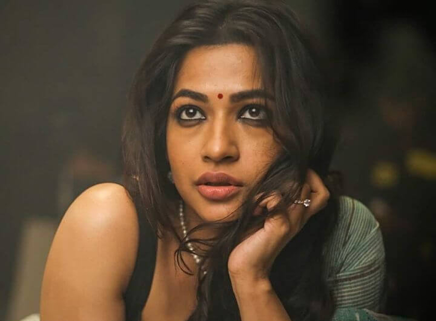 আবারো ‘খুফিয়া’র শুটিং ফ্লোরে বাধঁন