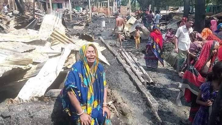 বাঁশখালীতে অগ্নিকাণ্ডে পুড়ল ৬৫ বসতঘর