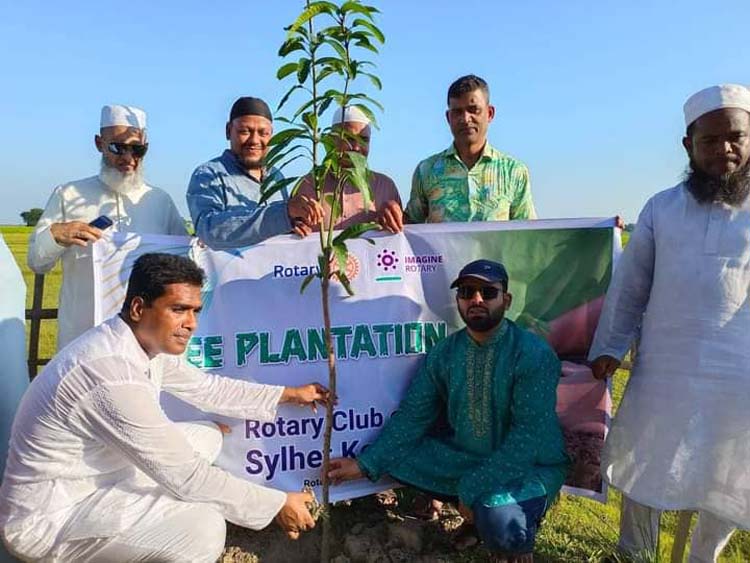 রোটারী ক্লাব অব সিলেট ক্বীন ব্রিজ এর ২টি প্রজেক্ট সম্পন্ন