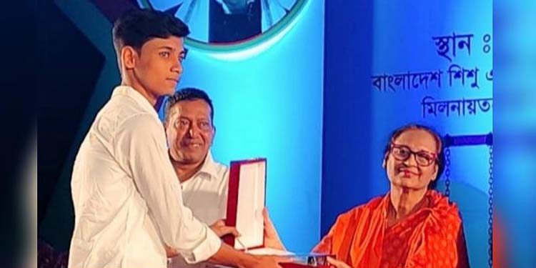 জাতীয় পর্যায়ে চিত্রাঙ্কন প্রতিযোগিতায় দ্বিতীয় কুলাউড়ার রাতুল