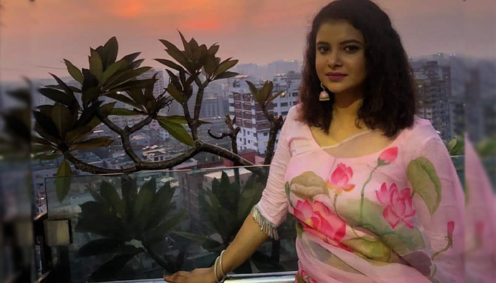 ভারতের হাসপাতালে ভর্তি শবনম ফারিয়া