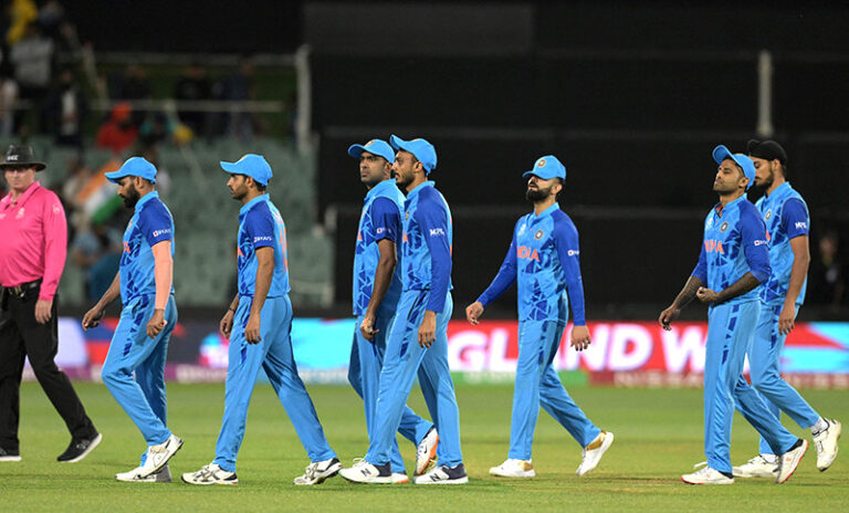 দেশে ফেরা হচ্ছে না ৮ ভারতীয় ক্রিকেটারের