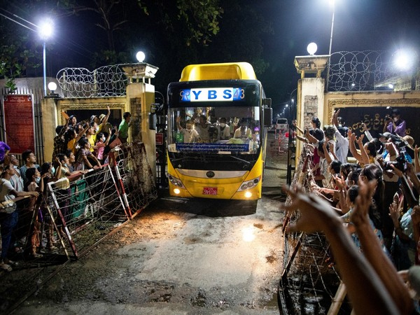 ৭ হাজার বন্দিকে মুক্তি দিচ্ছে মিয়ানমার জান্তা