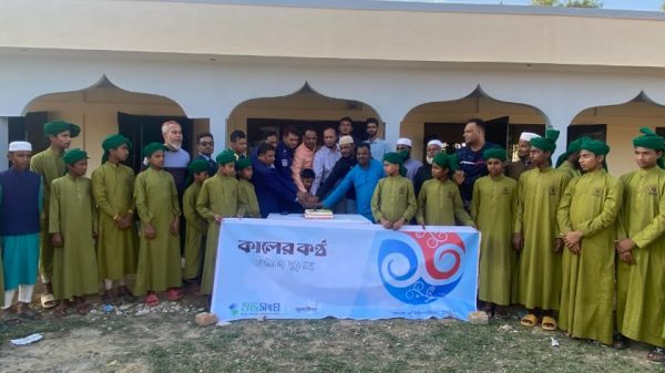 কুলাউড়ায় কালের কণ্ঠের ১৩তম প্রতিষ্ঠাবার্ষিকী উদযাপন করলো শুভসংঘের বন্ধুরা