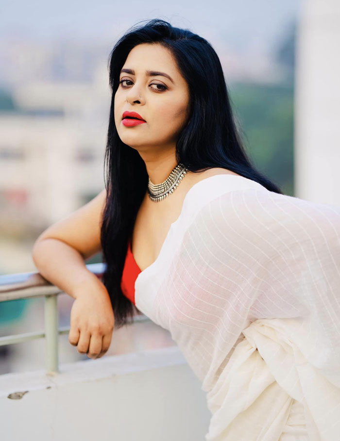 দুই বছরের জন্য শিল্পকলার পরিচালক জ্যোতি