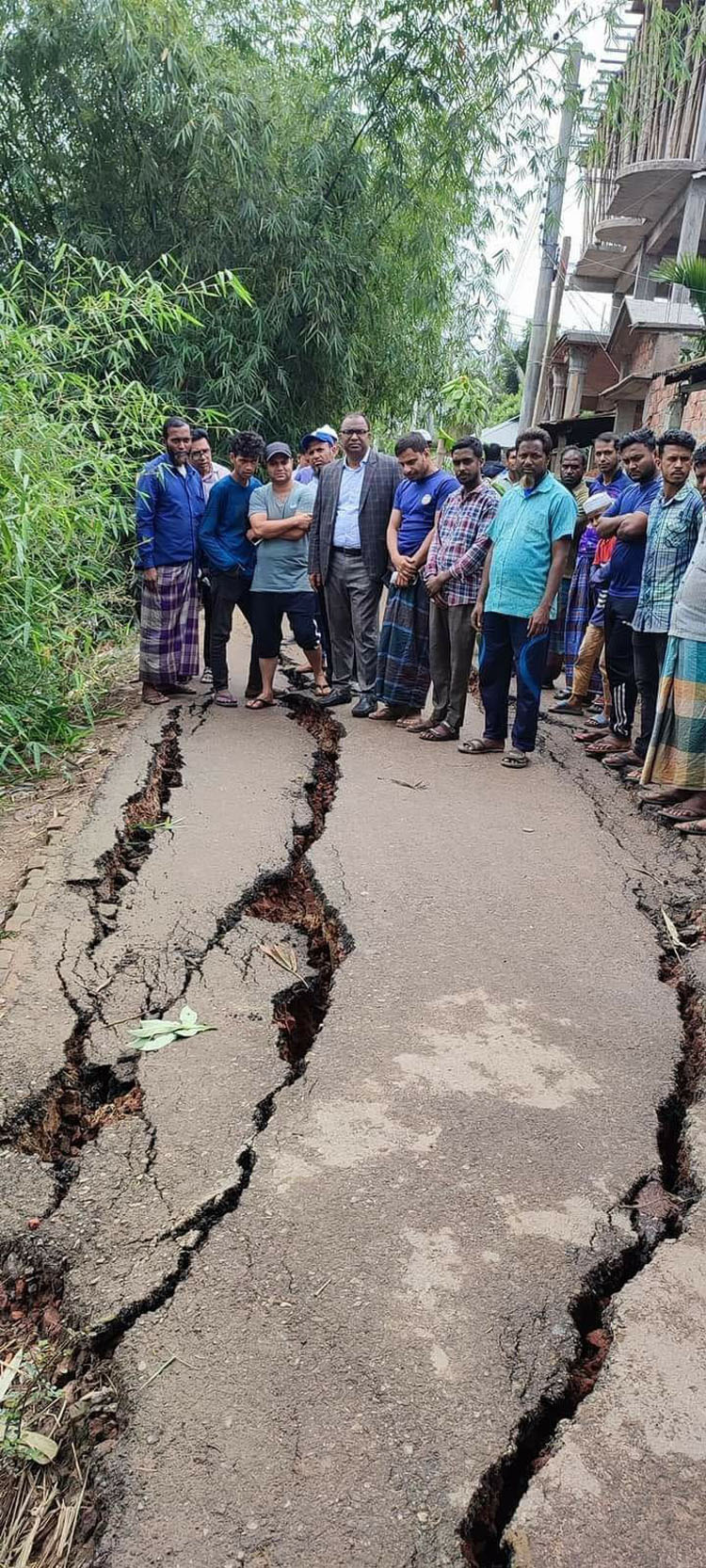 জুড়ী কন্টিনালা নদীর গরেরগাঁও-বেলাগাঁও রাস্তায় ভাঙ্গন দ্রুত মেরামতের আশ্বাস