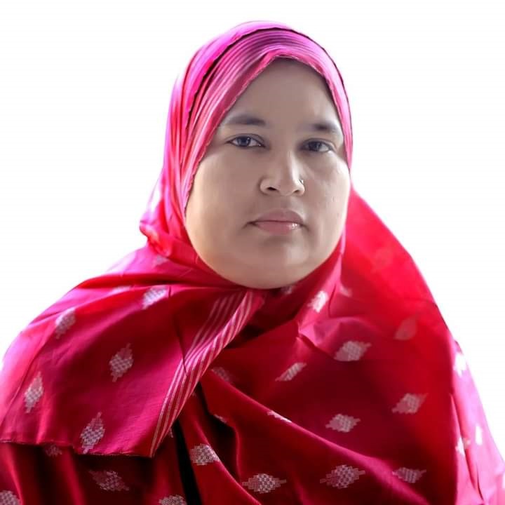 প্রকাশিত সংবাদের প্রতিবাদ জানিয়েছেন ইউপি সদস্য ডলি