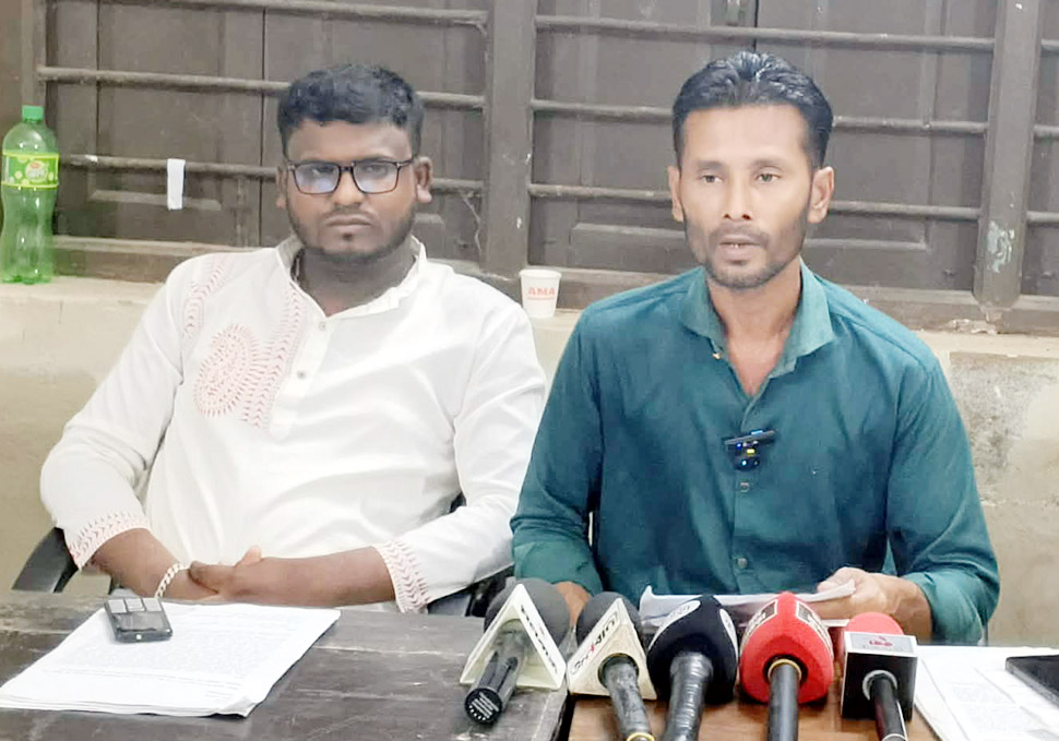 কুলাউড়ায় জালালপুর বালু ঘাট নিয়ে হাইকোর্টের আদেশ বাস্তবায়নে সংবাদ সম্মেলন